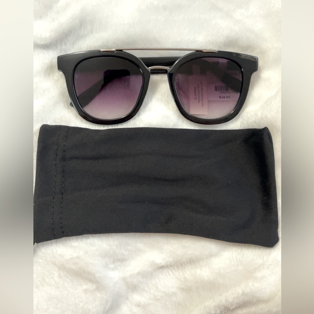NWT Lane Bryant black sunglasses with pouch